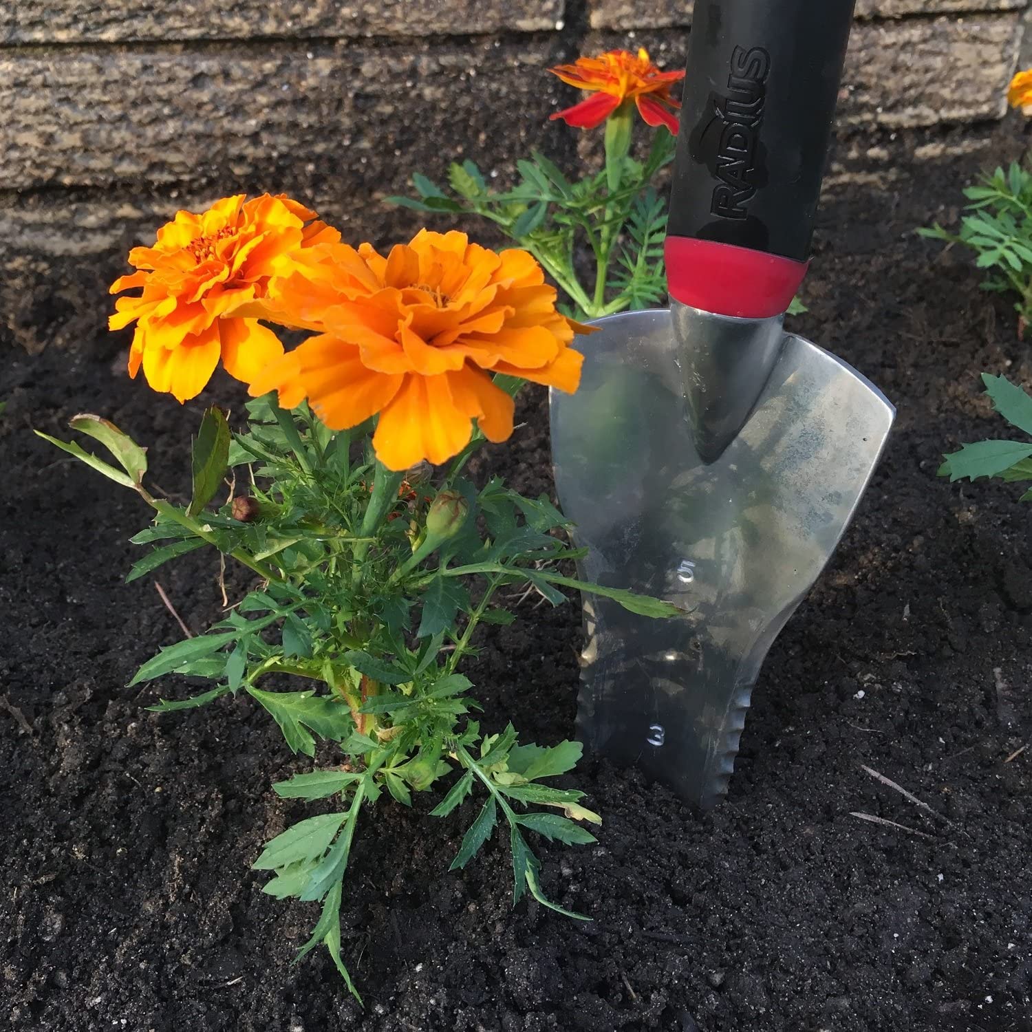 Radius Garden 15211 DIG MultiPurpose Tool